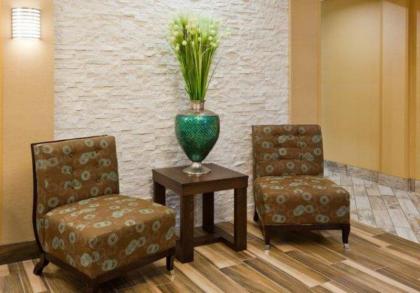 Holiday Inn Express & Suites Davenport North - image 15