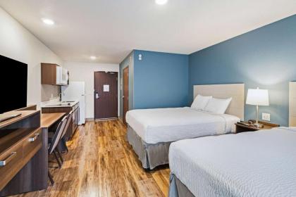 WoodSpring Suites Davenport Quad Cities - image 15