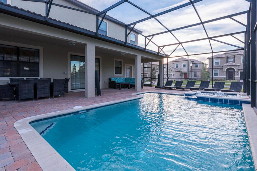 ChampionsGate 'Halula' Home - image 5