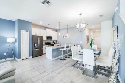 ChampionsGate Townhome Retreat - image 5