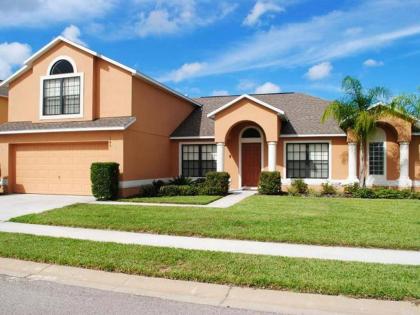 A great 5 bedroom villa with it own private pool for a family vacation Davenport Florida