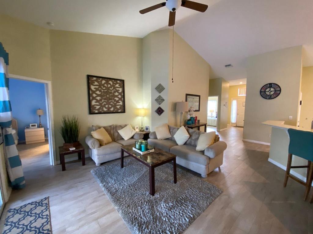 Vacation Homes of Orlando Area - image 5