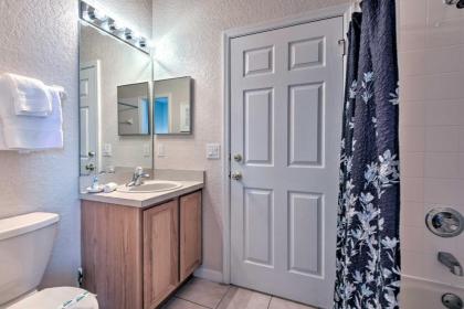 Regal Palms Resort Townhome - 10 Mi to Disney - image 13