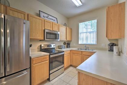 Regal Palms Resort Townhome - 10 Mi to Disney - image 8