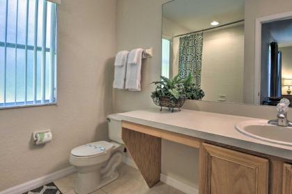 Regal Palms Resort Townhome - 10 Mi to Disney - image 9