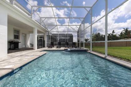 Family Resort   8BR mansion   Private Pool BBQ and more Florida