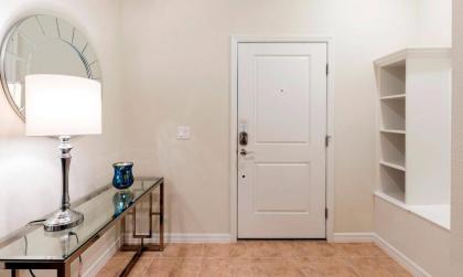 Rent this Luxury 5 Star Townhouse on Solterra Resort Orlando Townhouse 4536 - image 5