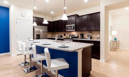 Rent this Luxury 5 Star Townhouse on Solterra Resort Orlando Townhouse 4536 - image 8