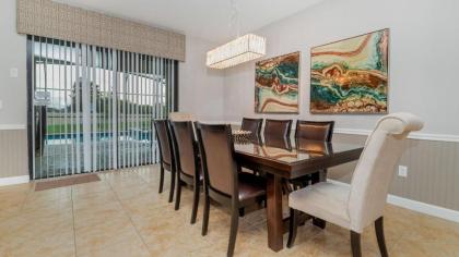 Beautiful Villa with first class amenities on Champions Gate Resort Orlando Villa 4928 - image 10