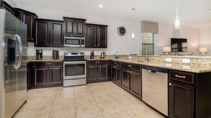 Beautiful Villa with first class amenities on Champions Gate Resort Orlando Villa 4928 - image 9