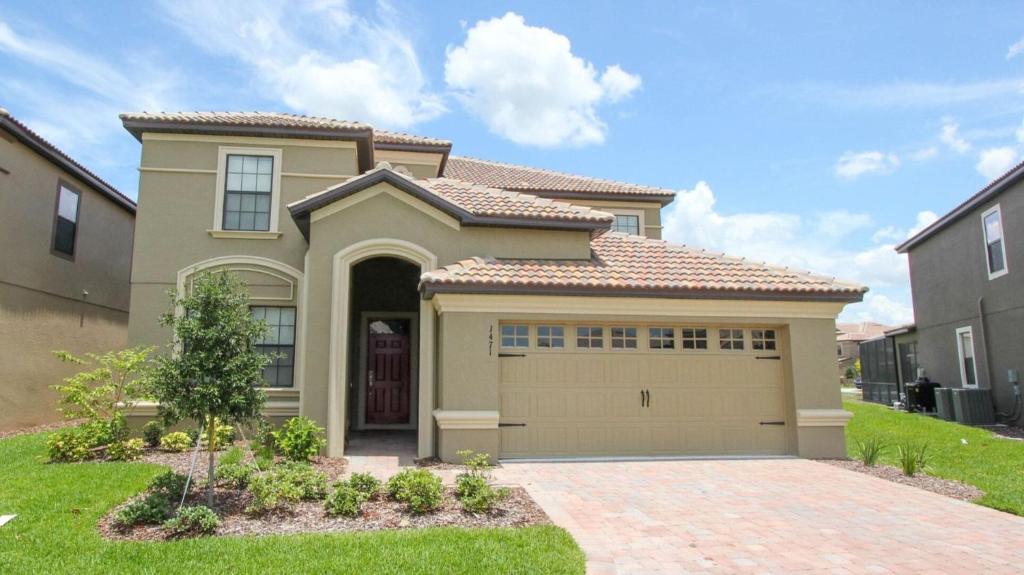 Perfect 6 Bedroom Villa on Champions Gate Resort Orlando Villa 4941 - main image