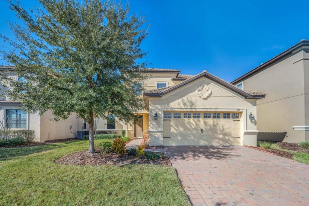 Imagine Your Family Renting This Luxury Contemporary Style Villa on Champions Gate Resort Orlando Villa 5063 - main image