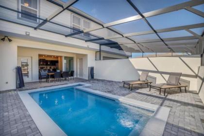 Imagine Your Family Renting This Luxury Home on Solterra Resort Orlando Townhome 5058 - image 2