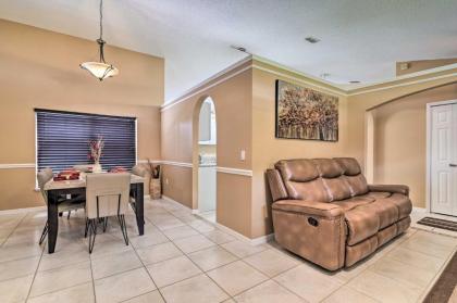 Large Family Home with Pool 9 Miles to Disney Parks - image 11