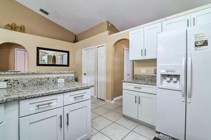 Large Family Home with Pool 9 Miles to Disney Parks - image 15