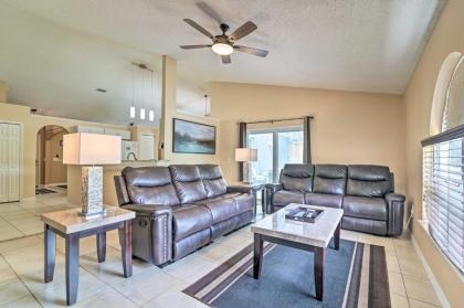 Large Family Home with Pool 9 Miles to Disney Parks - image 5