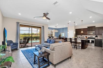 Spacious Perfect Home for Orlando Getaway Large Pool and Gameroom! #5ST441 - image 10