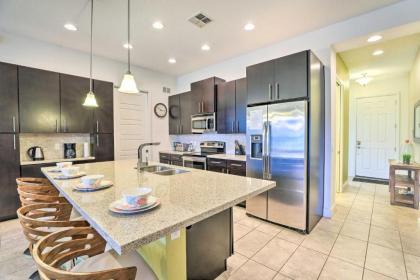 Davenport Resort Townhome 11 Miles to Disney! - image 10