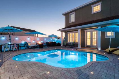 Luxury Private Villa with Pool on Reunion Resort Orlando Villa 5465