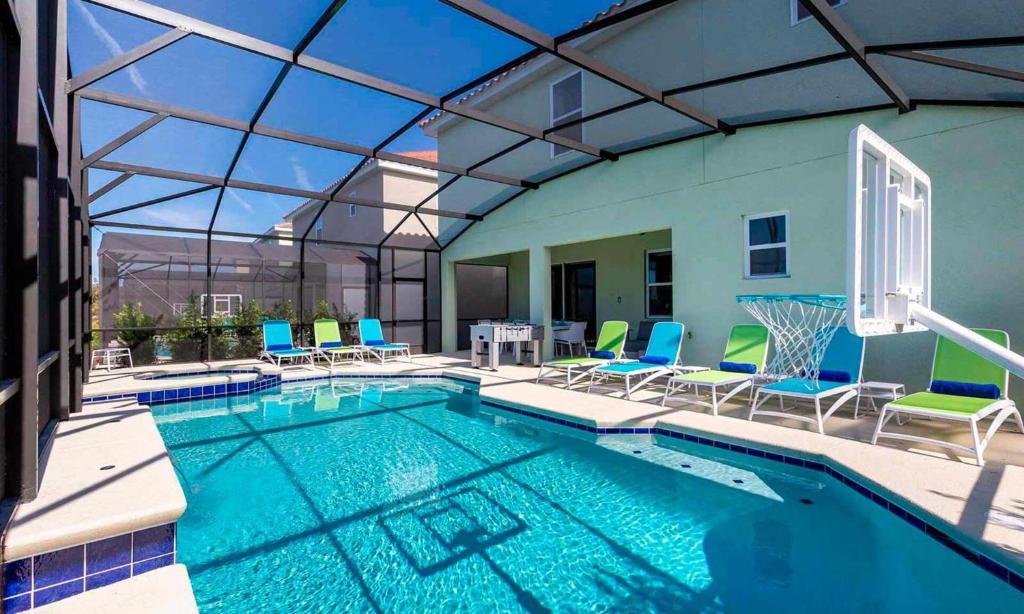 Luxury Villa with Private Pool on Solterra Resort Orlando Villa 4538 - image 2