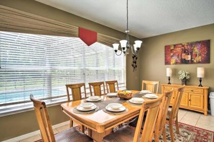 Spacious Family Escape with Lanai and Game Room! - image 4