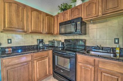 Quiet Davenport Home with Community Amenities! - image 9