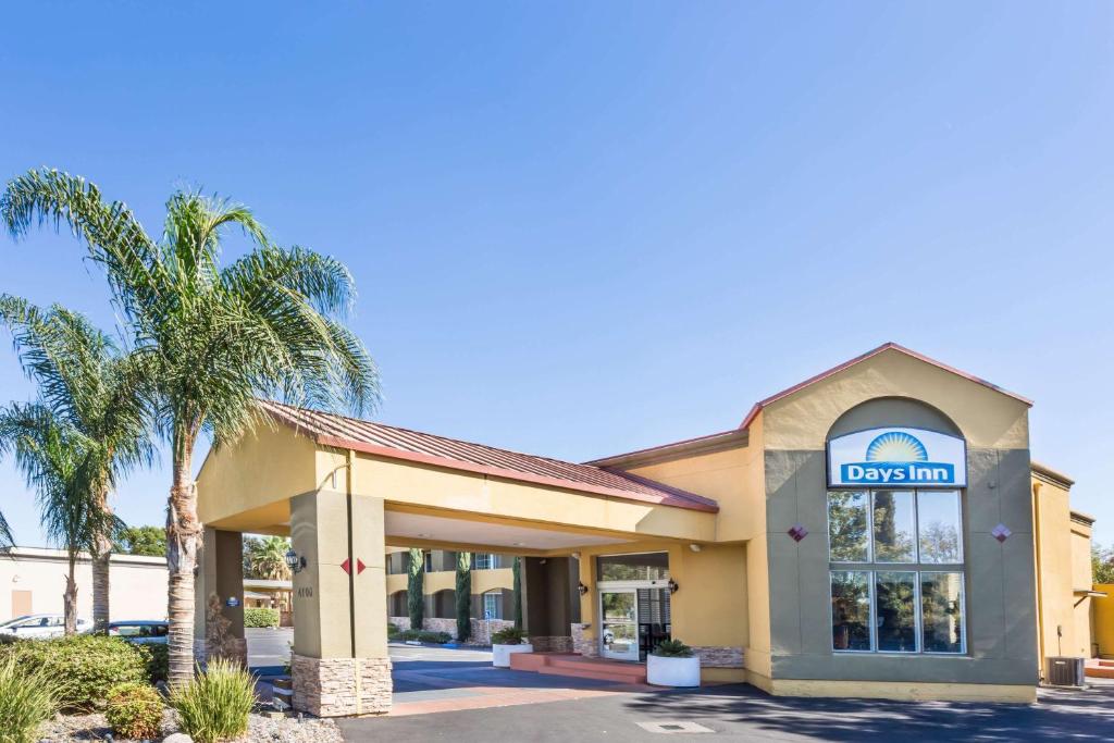 Days Inn by Wyndham Davis Near UC Davis - main image