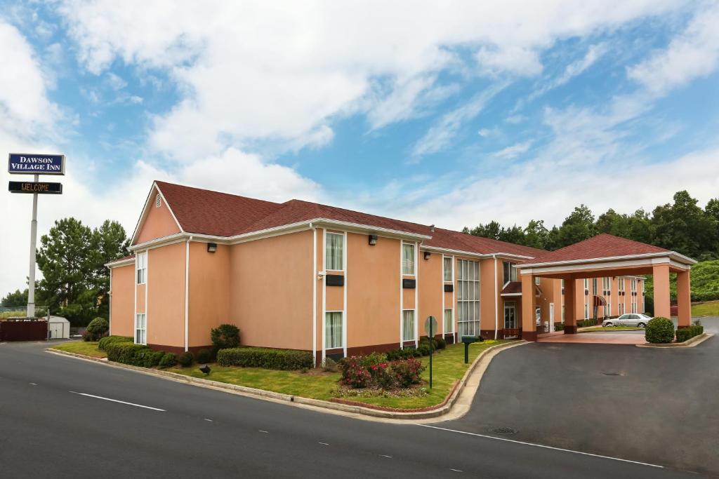 Econo Lodge Inn & Suites - main image