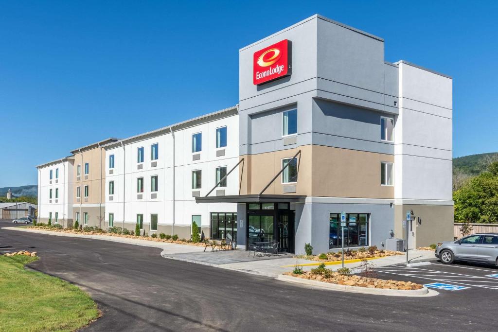 Econo Lodge - main image