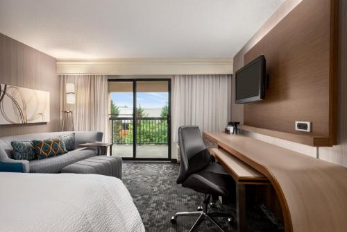 Courtyard by Marriott Dayton North - main image