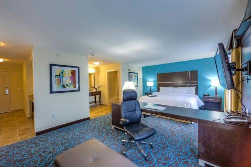 Hampton Inn by Hilton Dayton South - main image