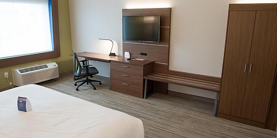 Holiday Inn Express & Suites Dayton North - Vandalia an IHG Hotel - image 5