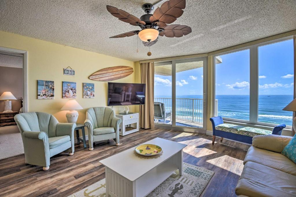 Beachfront Condo Walk to Pier and Dining! - main image