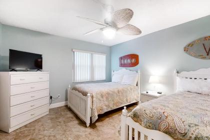 Beach Escape Condos - image 13