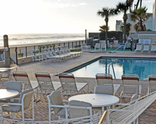 Premier Oceanfront Condo at Daytona Beach - One Bedroom Condo #1 - image 2