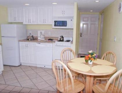 Fun Getaway in Daytona Beach's Oceanfront Resort - 1Bedroom Condo #1 - image 5