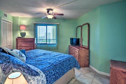 Ocean-View Condo with Balcony on Daytona Beach! - image 14