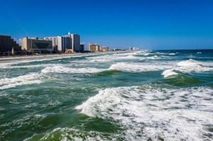 Daytona Beach Club & Beachfront Beetle - image 4