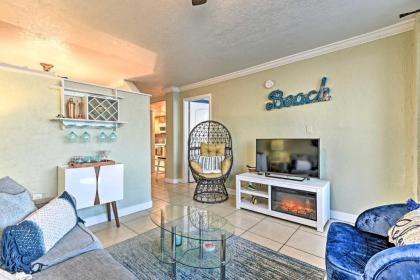 Top-Floor Beach Condo with 2 Oceanfront Balconies! - image 14