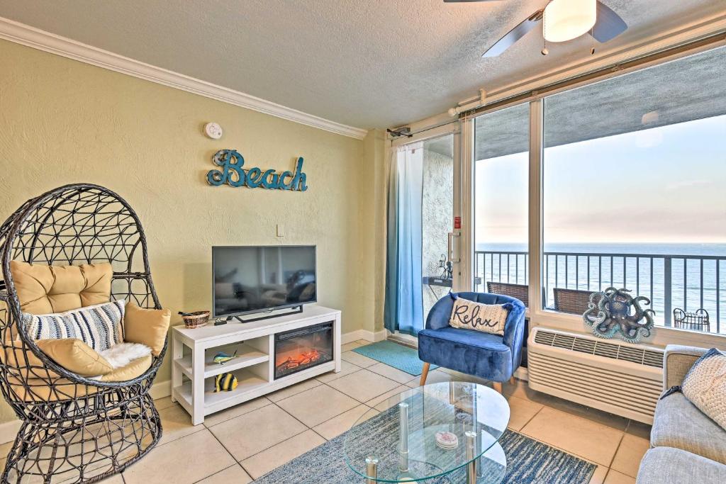 Top-Floor Beach Condo with 2 Oceanfront Balconies! - image 2