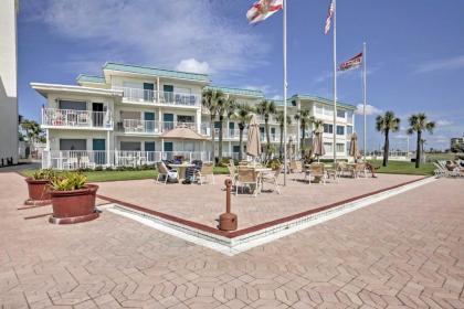 Daytona Beach Studio with Oceanfront Balcony and Pool! - image 3