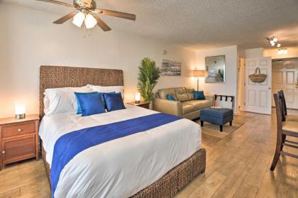 Cozy Studio on Daytona Beach with Pool Access! - image 8