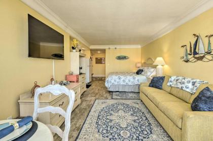 Daytona Beach Resort Studio with Ocean View! - image 9