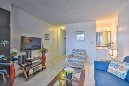 Daytona Beach Condo with Ocean-View Balcony! - image 5