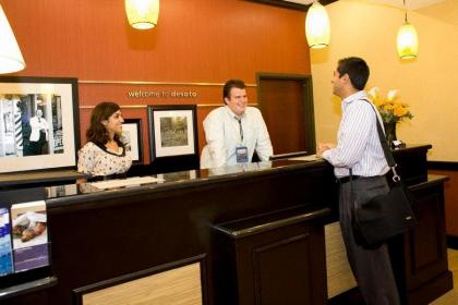 Hampton Inn & Suites Dallas-DeSoto - image 14