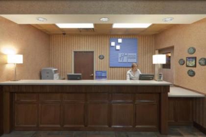 Holiday Inn Express Hotel & Suites Deadwood-Gold Dust Casino an IHG Hotel - image 12