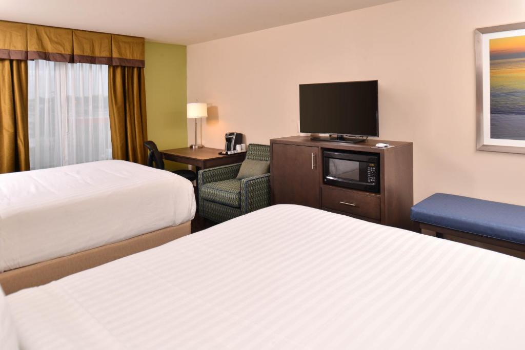 Holiday Inn Express & Suites Dearborn SW - Detroit Area an IHG Hotel - image 5