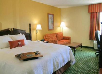 Hampton Inn Decatur - image 13