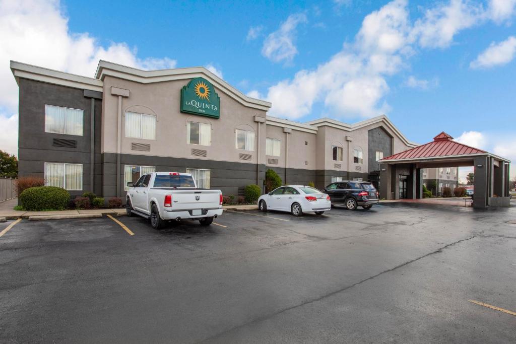 La Quinta Inn by Wyndham Decatur Alabama - main image