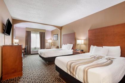 La Quinta Inn by Wyndham Decatur Alabama - image 3